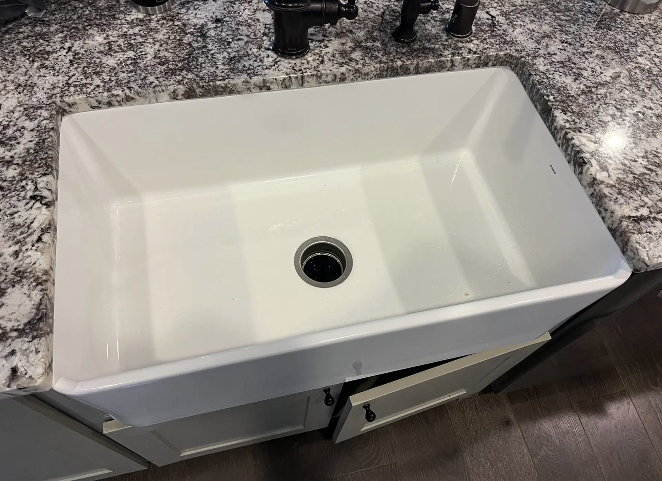 Farmhouse sink installation