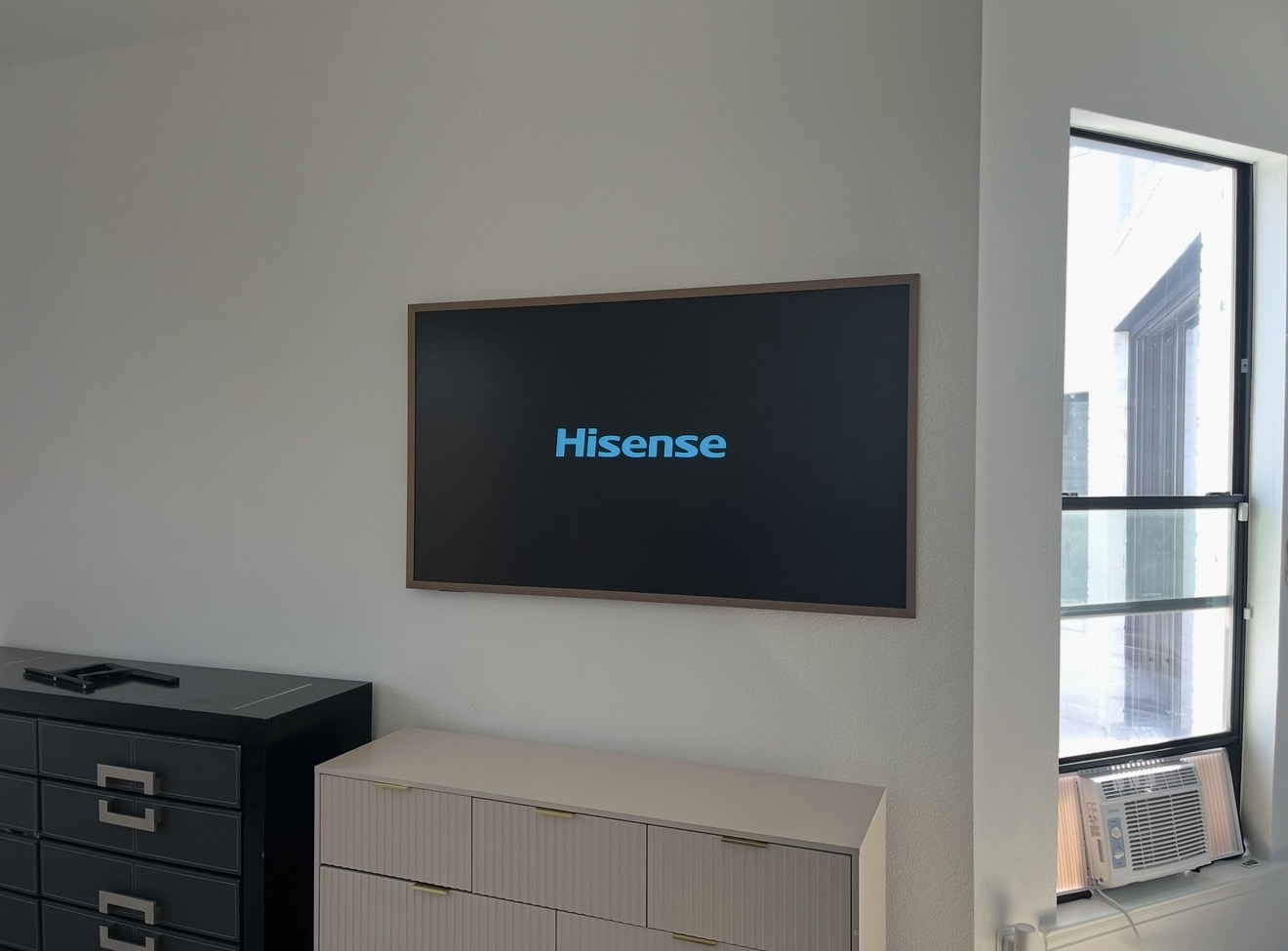 TV wall mounting service