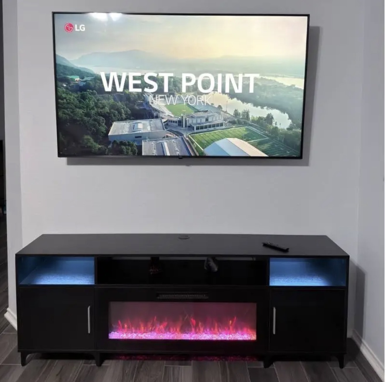 TV mounting service
